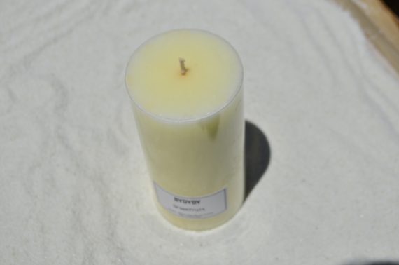 Grapefruit Scented Natural Pillar Candle